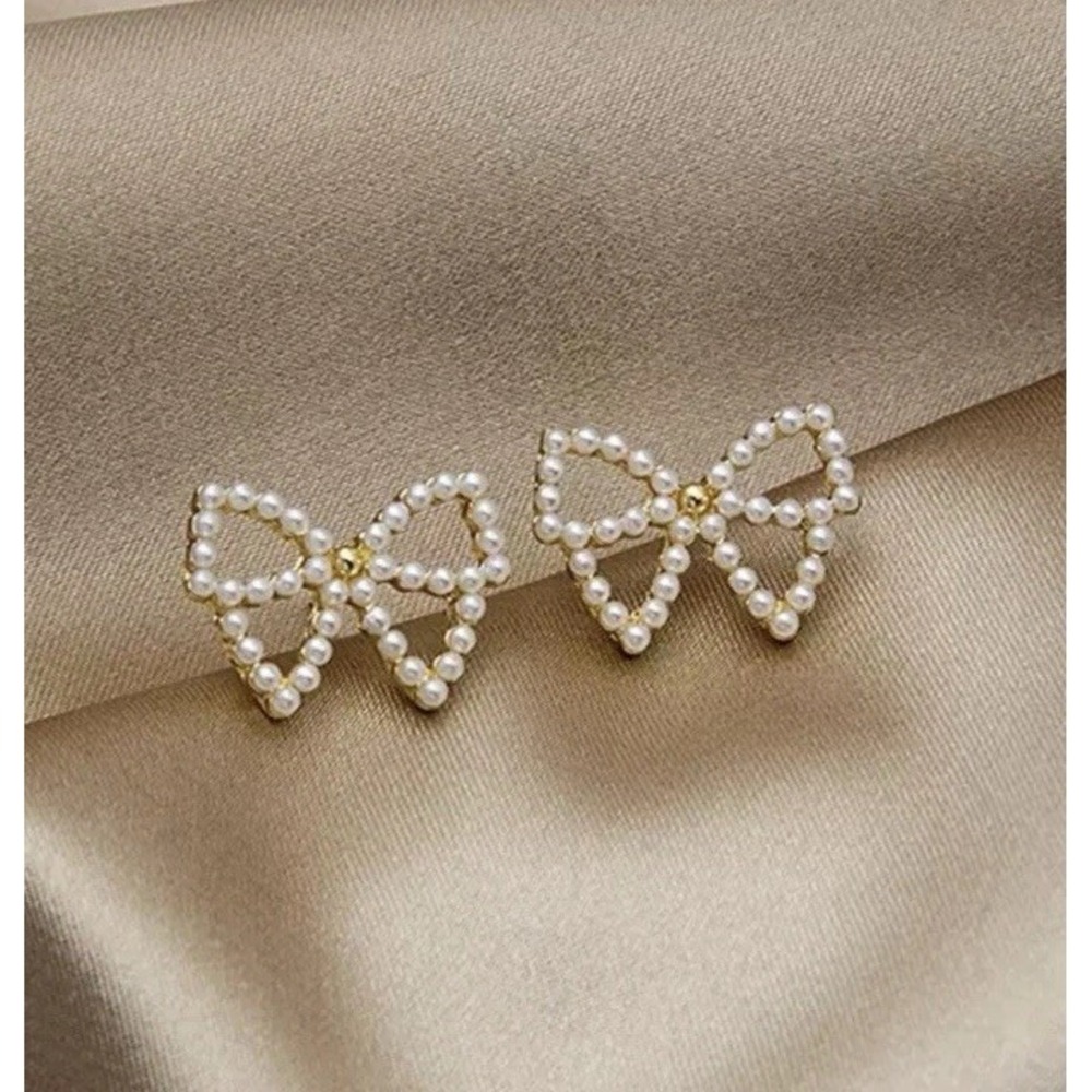 White Seed Pearl‎ Bow Stud Earrings Yellow Gold Accent Fine Jewelry Fashion Acc